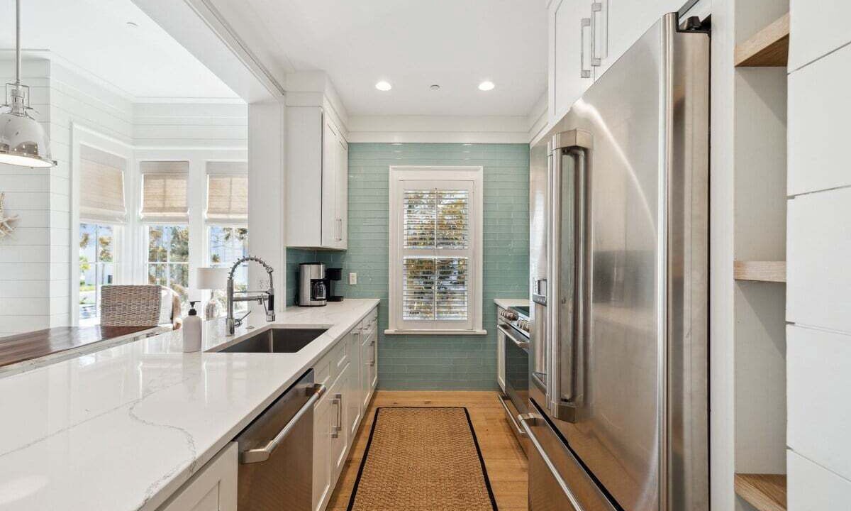 Photo of Kitchen in Beach District