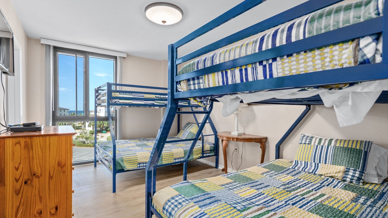 Photo of Bedroom in Scenic Gulf Drive