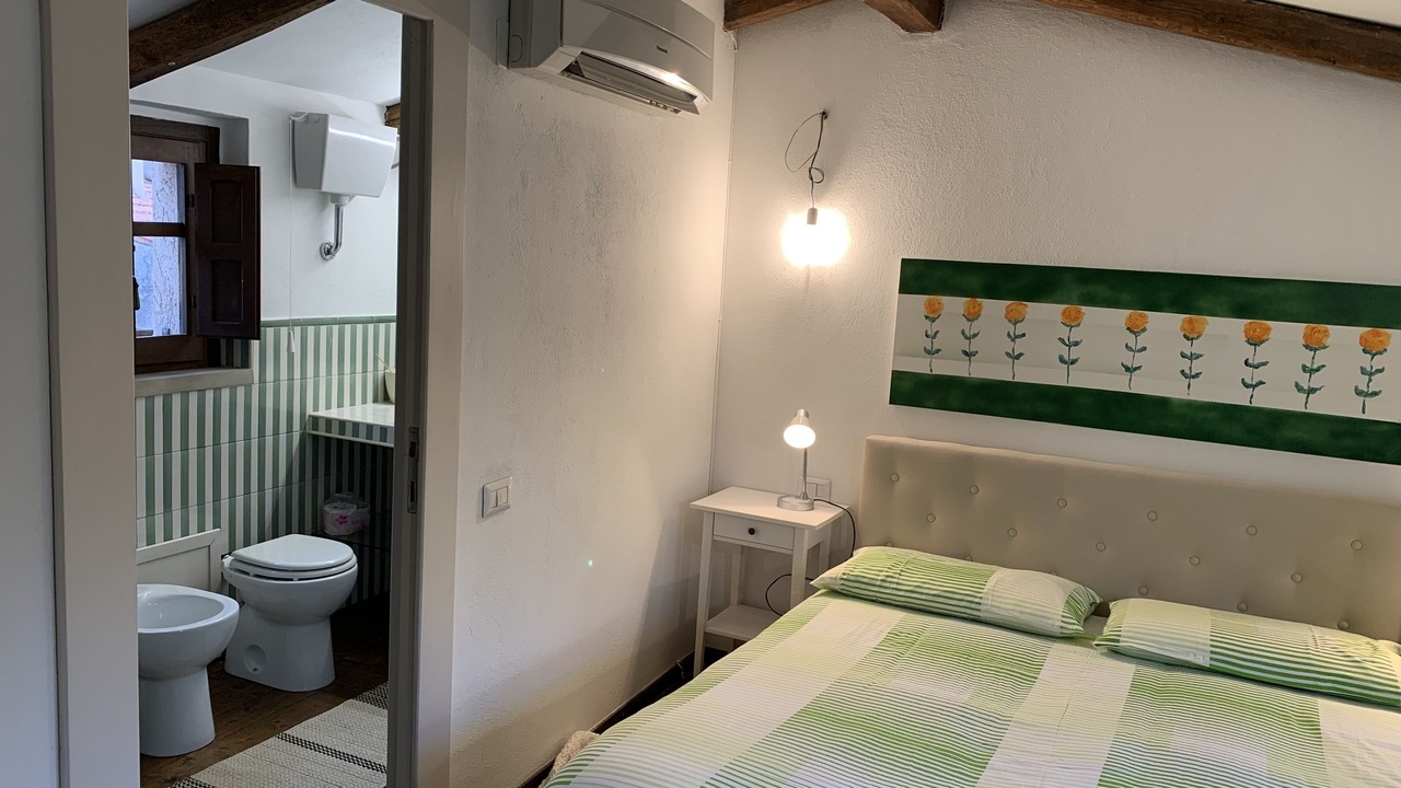 Photo of Bedroom in Laconi