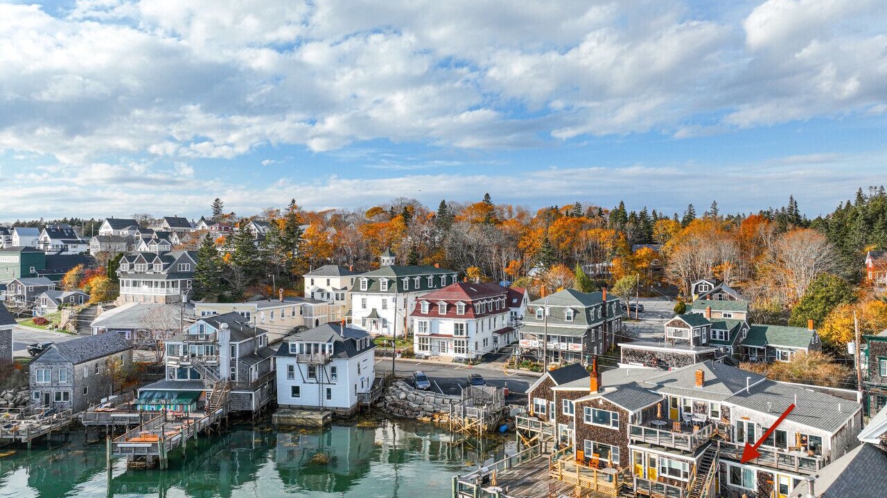 Photo of Others in Stonington