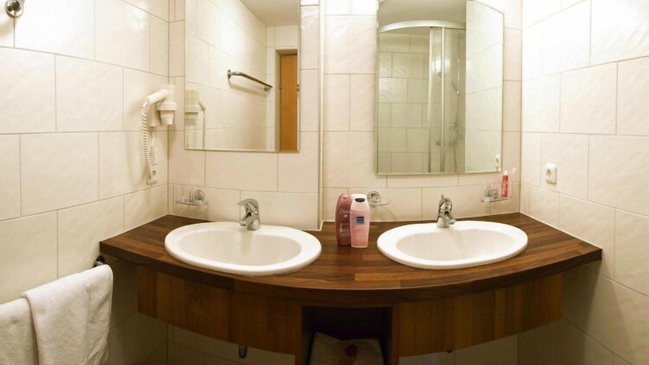 Photo of Bathroom in Mathon