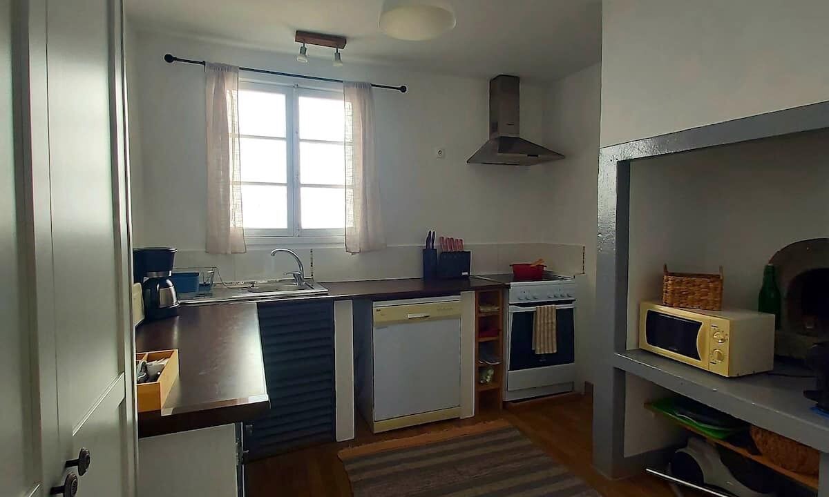 Photo of Kitchen in Estreito da Calheta