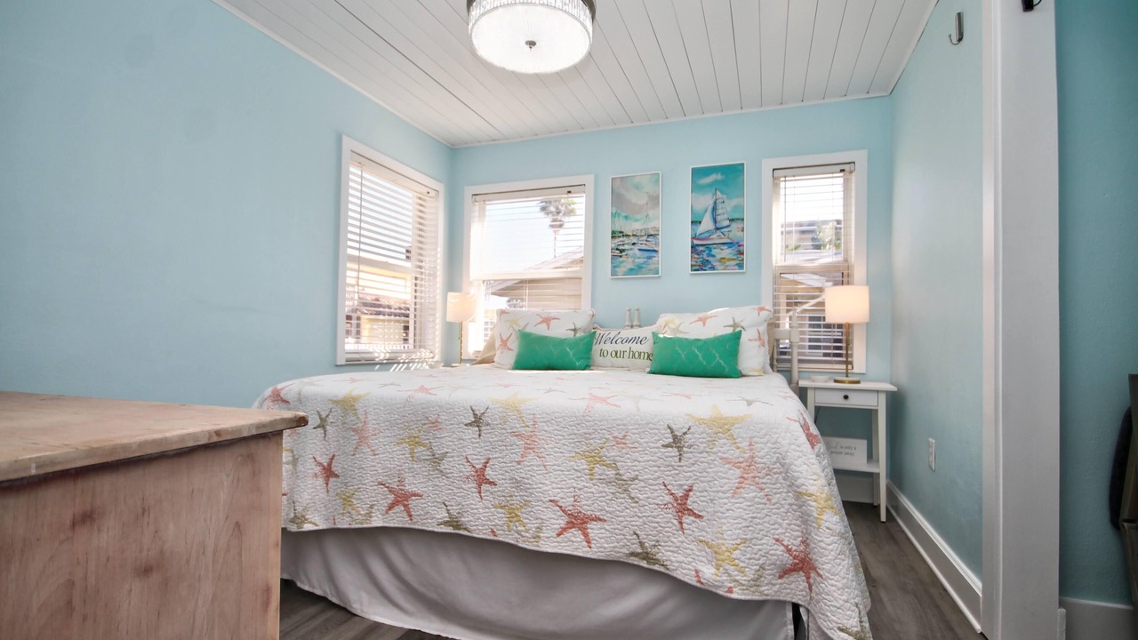 Photo of Bedroom in Belleair Beach