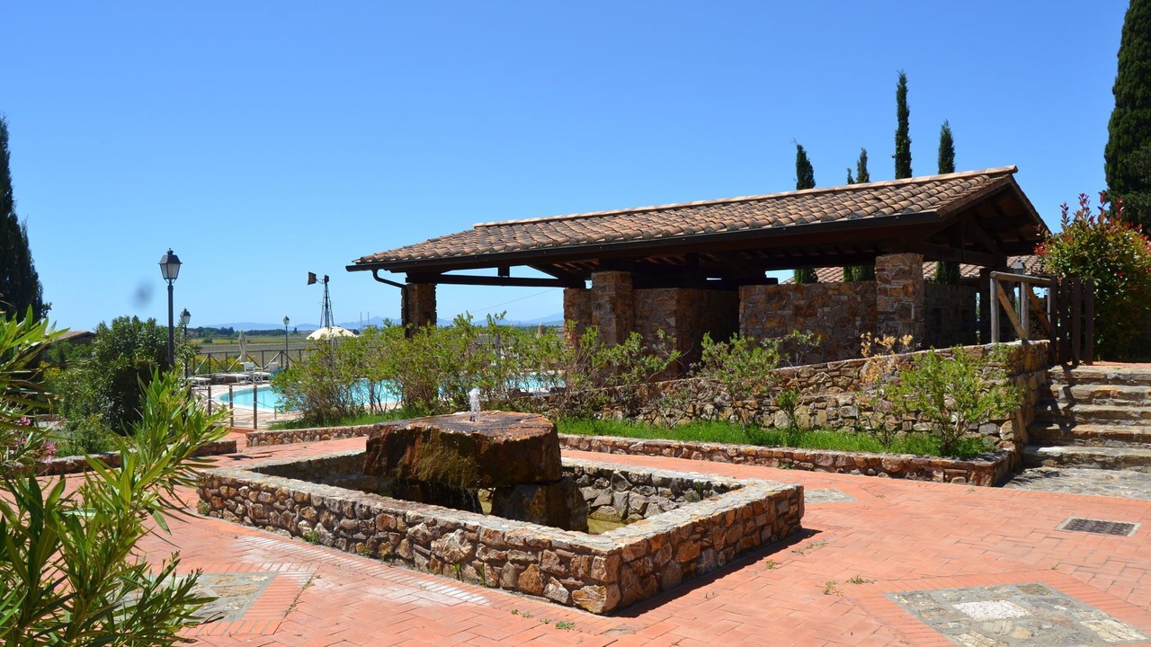Photo of Others in Casalappi