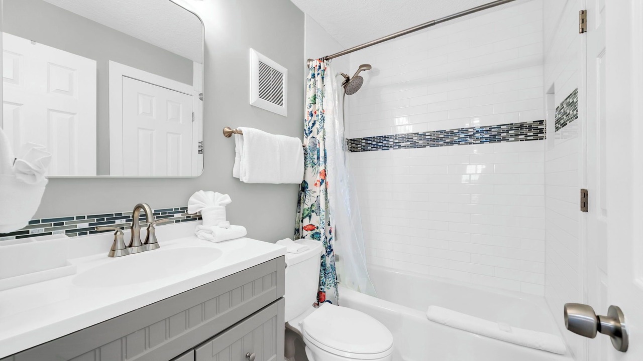 Photo of Bathroom in Holiday Isle