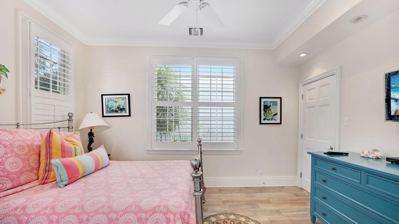 Photo of Bedroom in Bahama Village