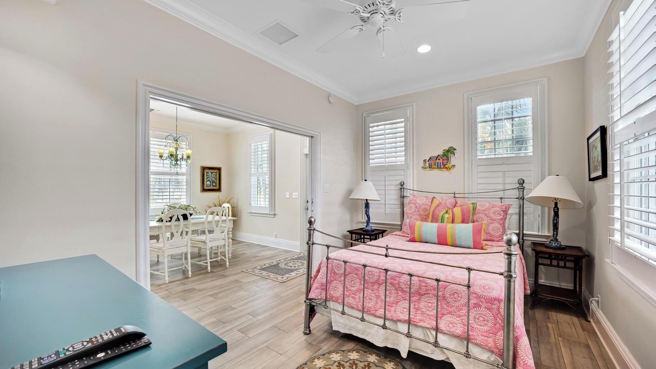 Photo of Bedroom in Bahama Village