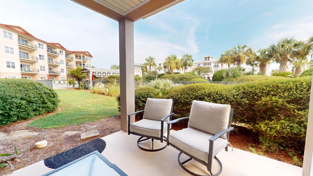 Photo of Patio Balcony in Frangista Beach