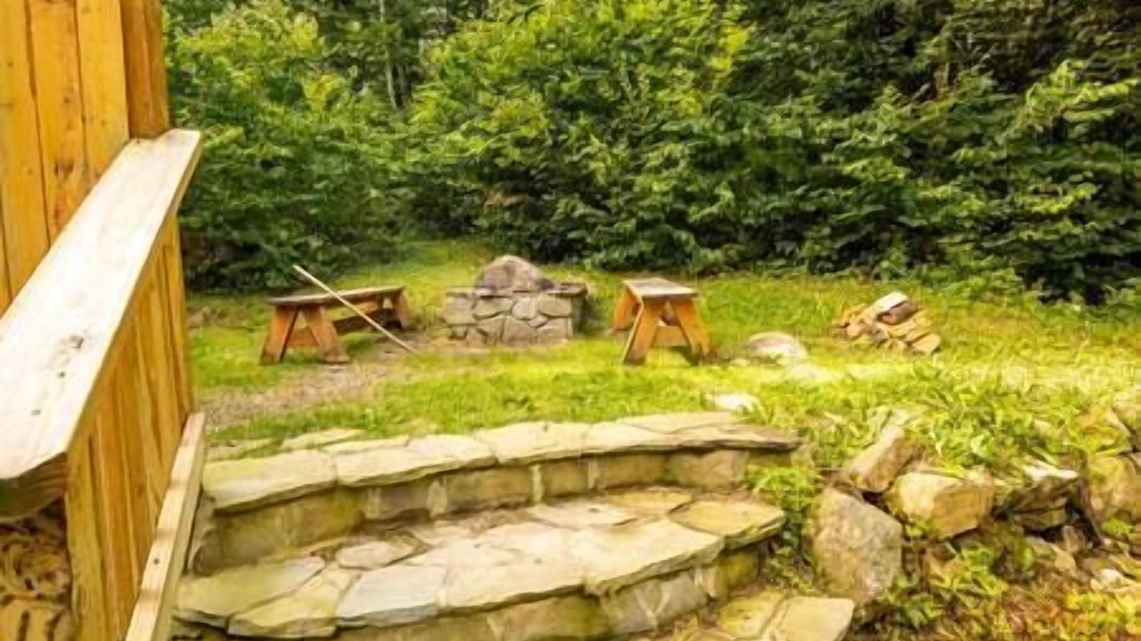 Photo of Outdoor in Bryant Pond