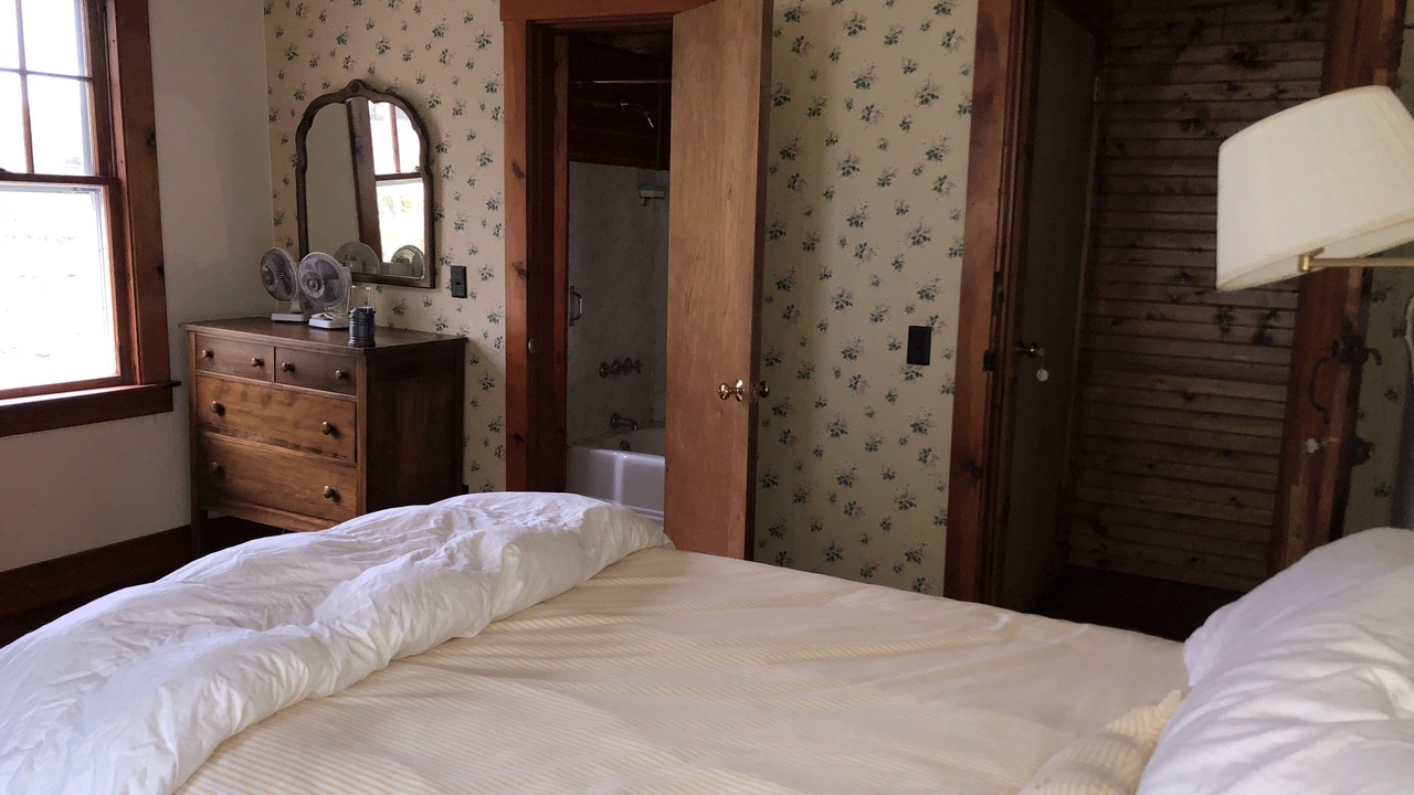 Photo of Bedroom in Chamberlain