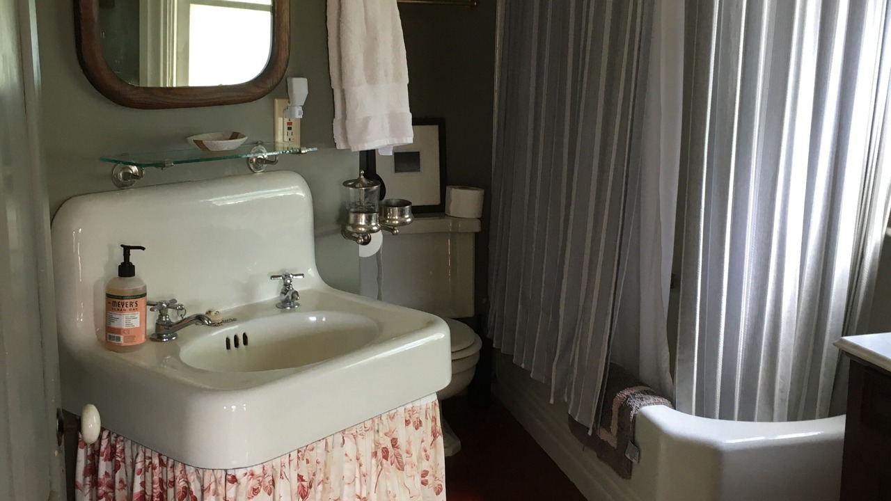 Photo of Bathroom in Waldoboro