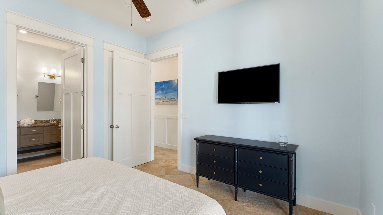 Photo of Bedroom in Frangista Beach
