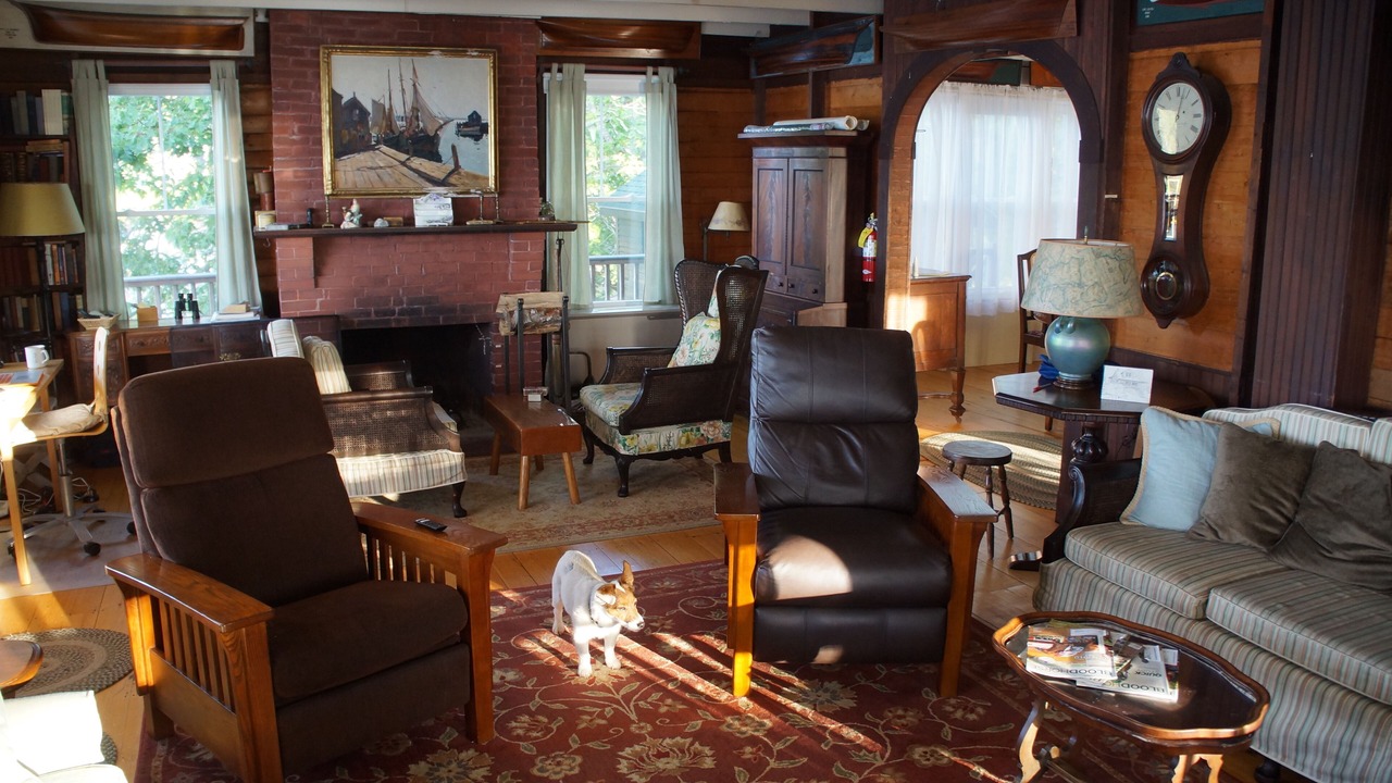 Photo of Livingroom in Bayville