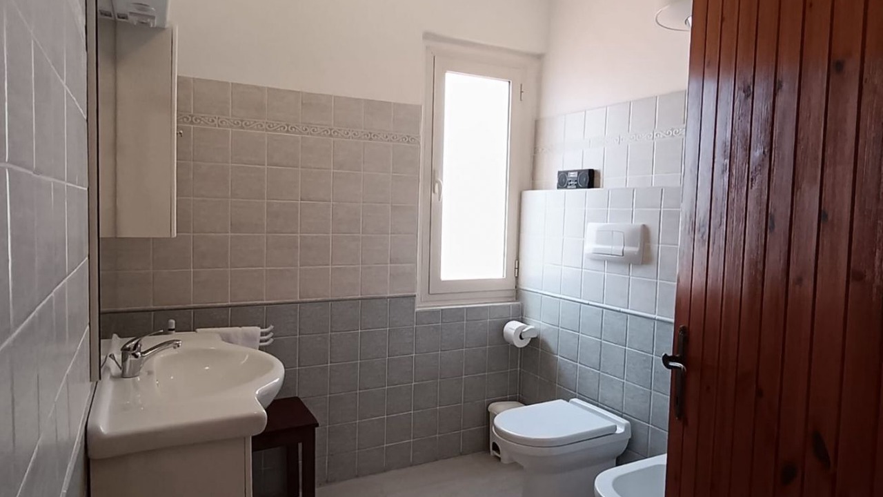 Photo of Bathroom in Eden Beach