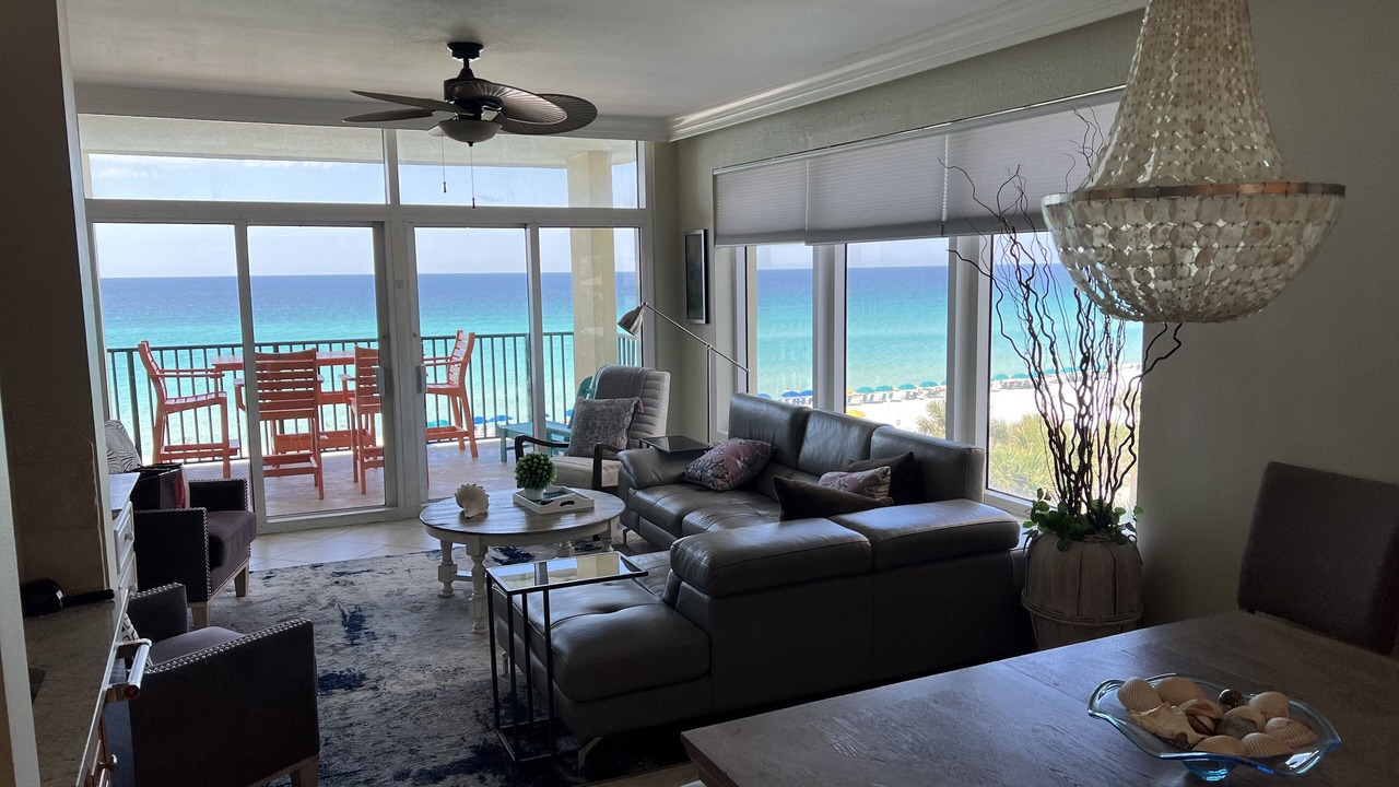 Photo of Livingroom in Destin