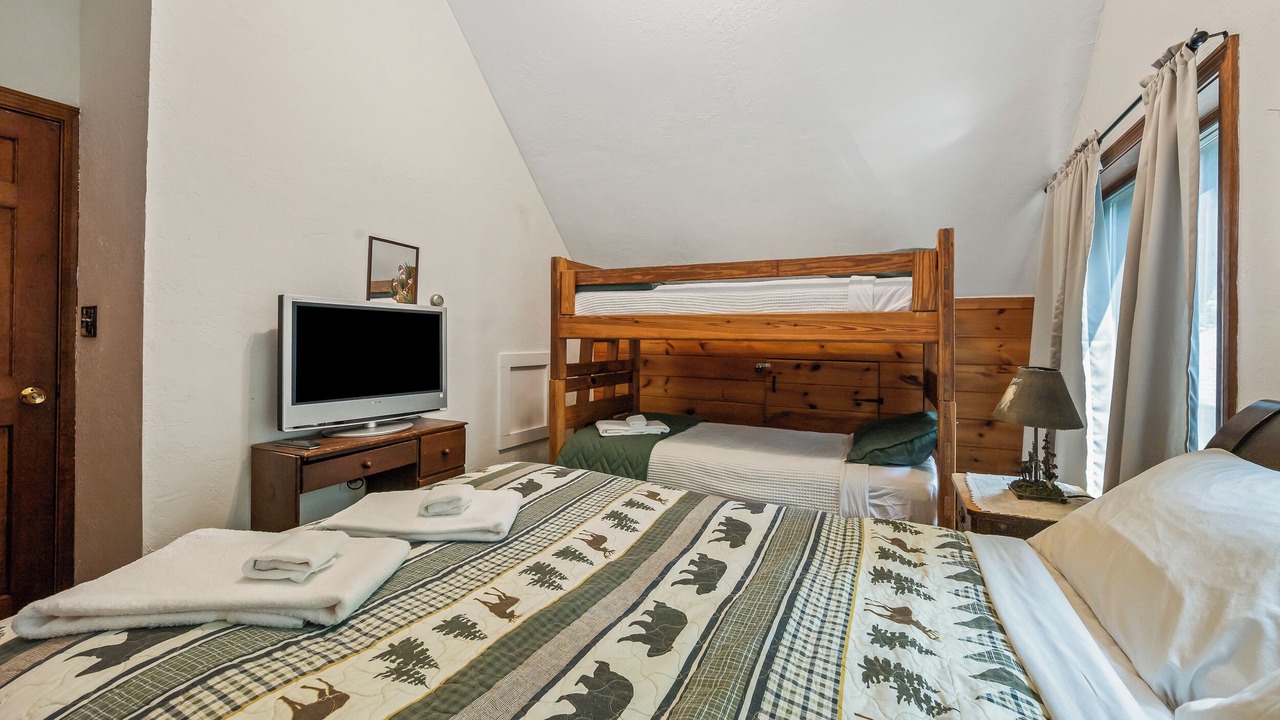 Photo of Bedroom in Rangeley Plantation