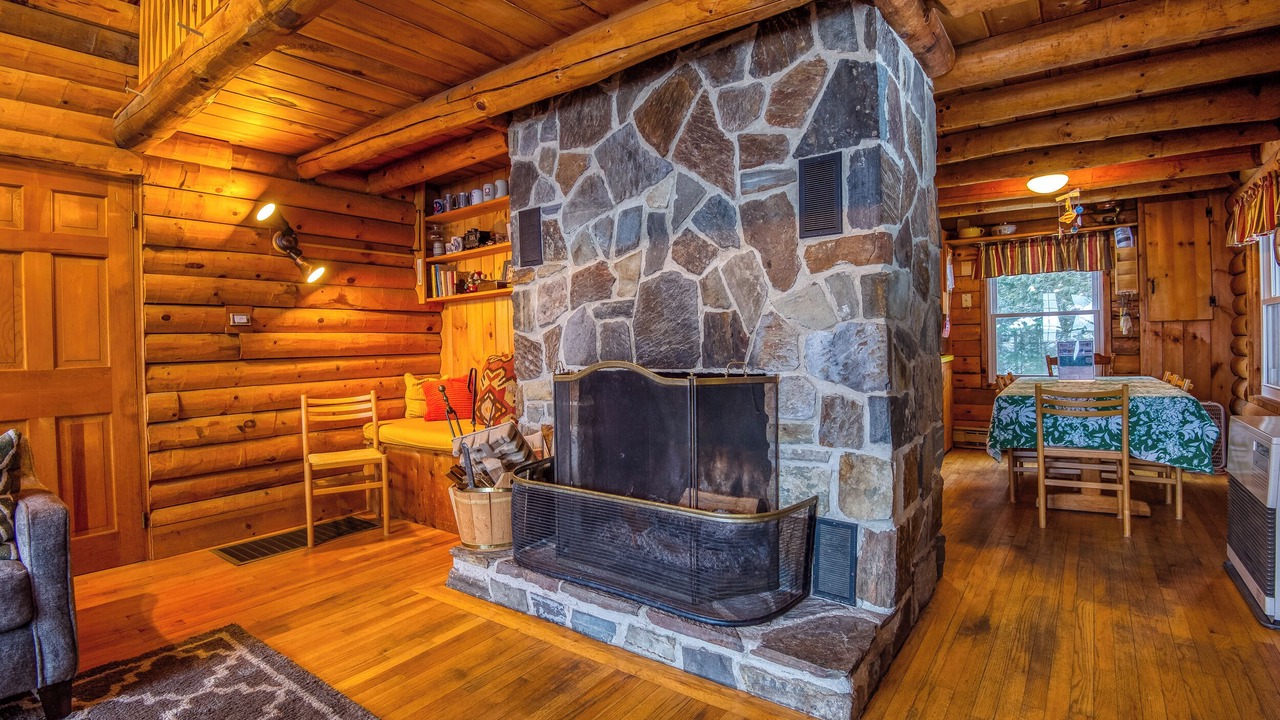 Photo of Livingroom in Rangeley