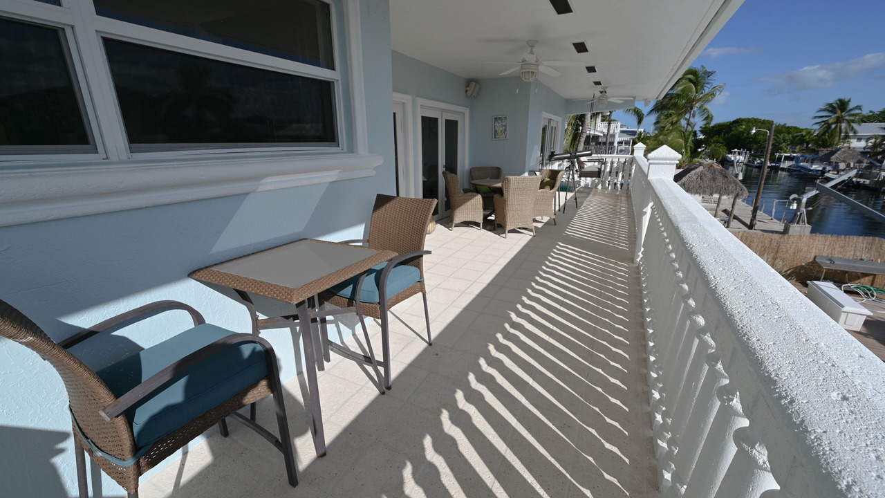 Photo of Patio Balcony in Twin Lakes