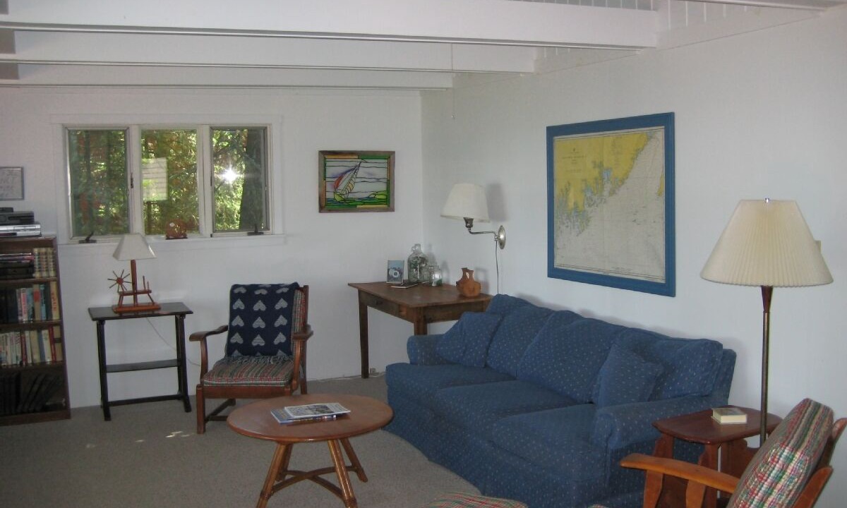 Photo of Livingroom in Jonesport