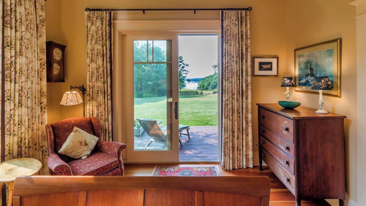 Photo of Livingroom in Edgecomb