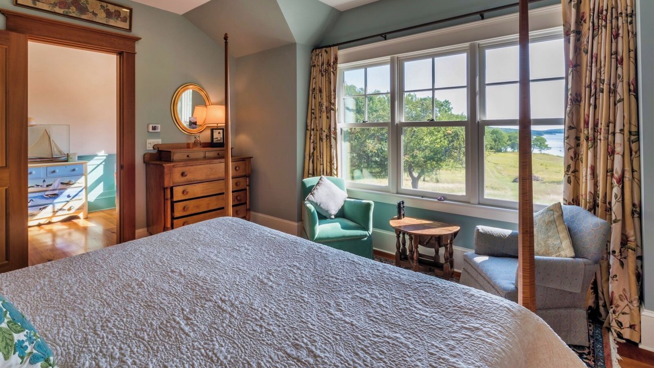 Photo of Bedroom in Edgecomb