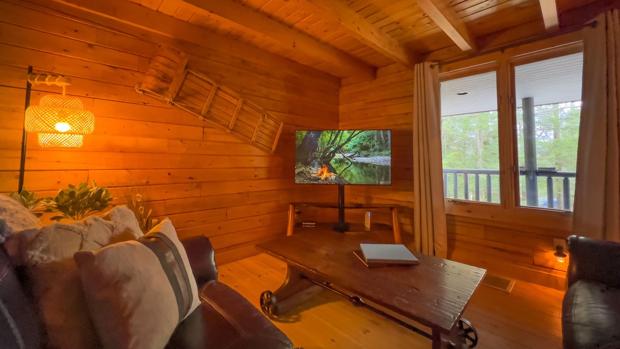 Photo of Livingroom in Rumford Center