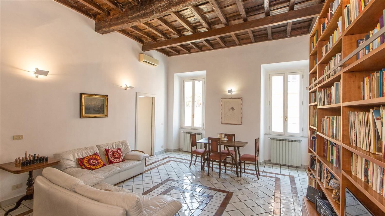 Photo of Livingroom in Monti