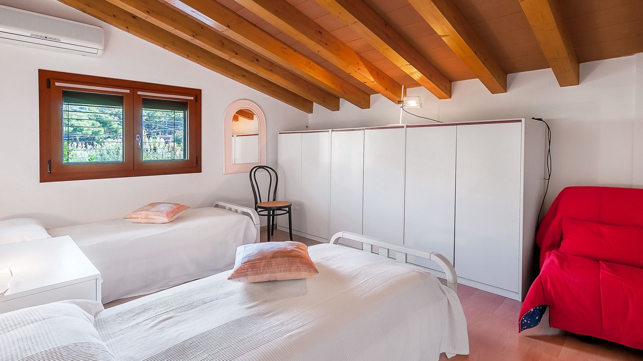 Photo of Bedroom in Procchio