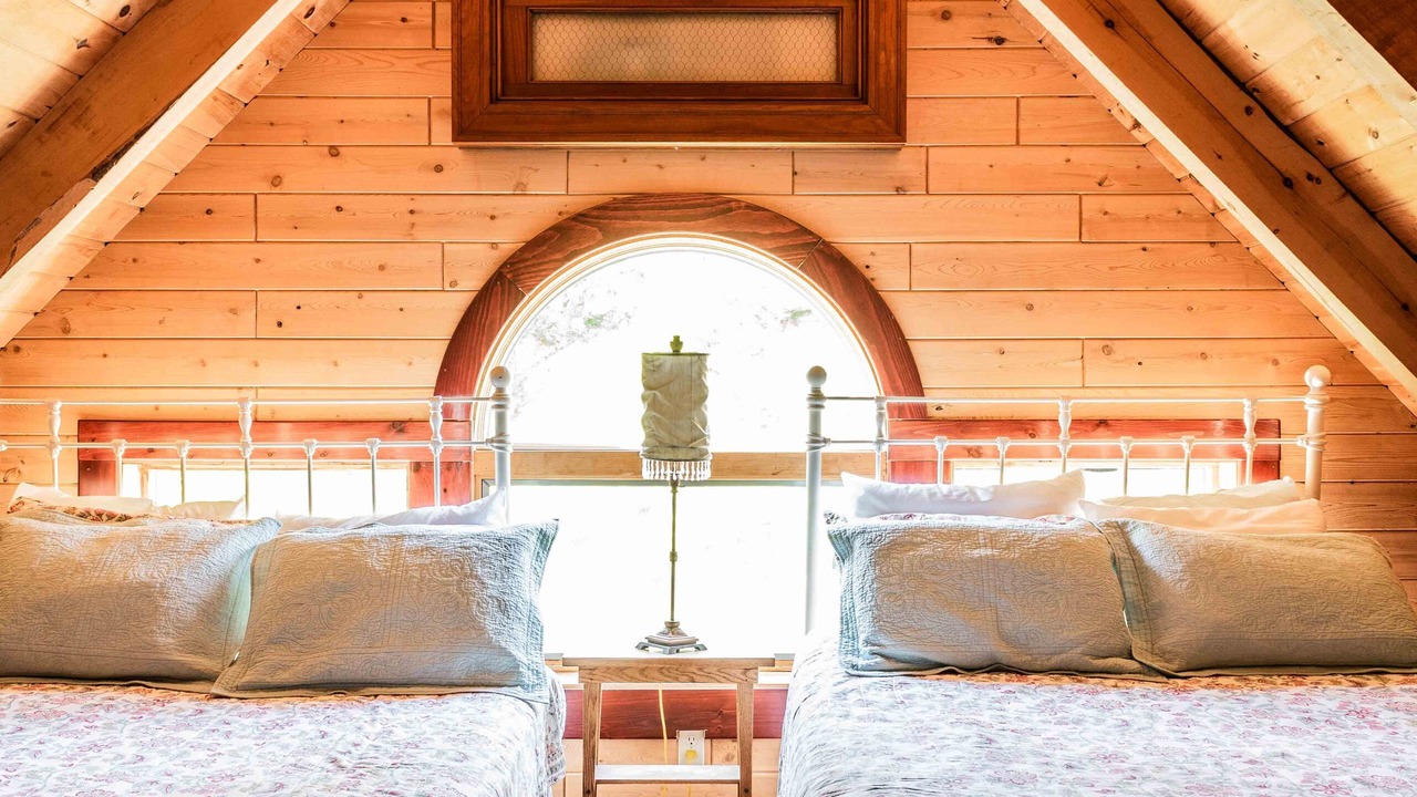 Photo of Bedroom in North Penobscot