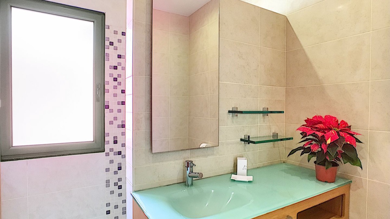 Photo of Bathroom in Ponta Delgada