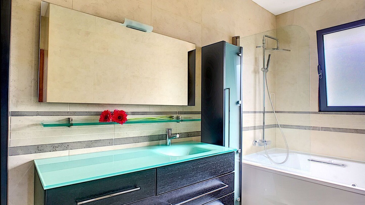 Photo of Bathroom in Ponta Delgada