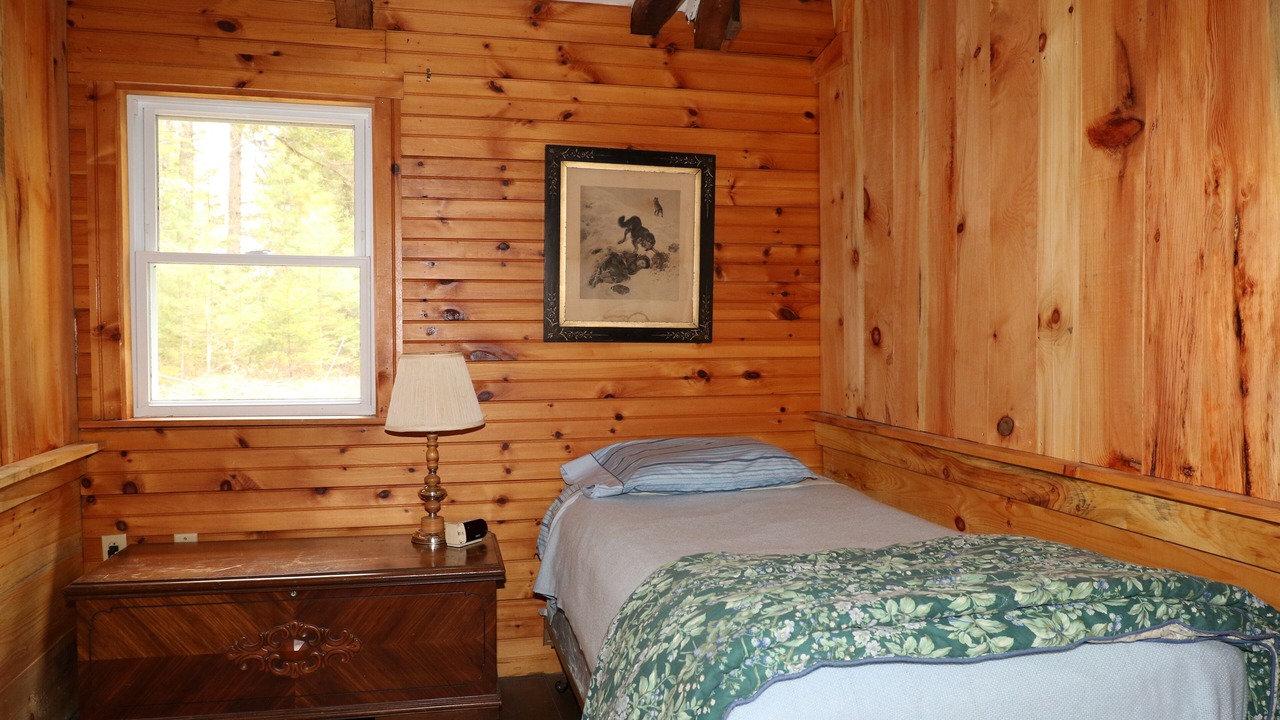 Photo of Bedroom in Surry