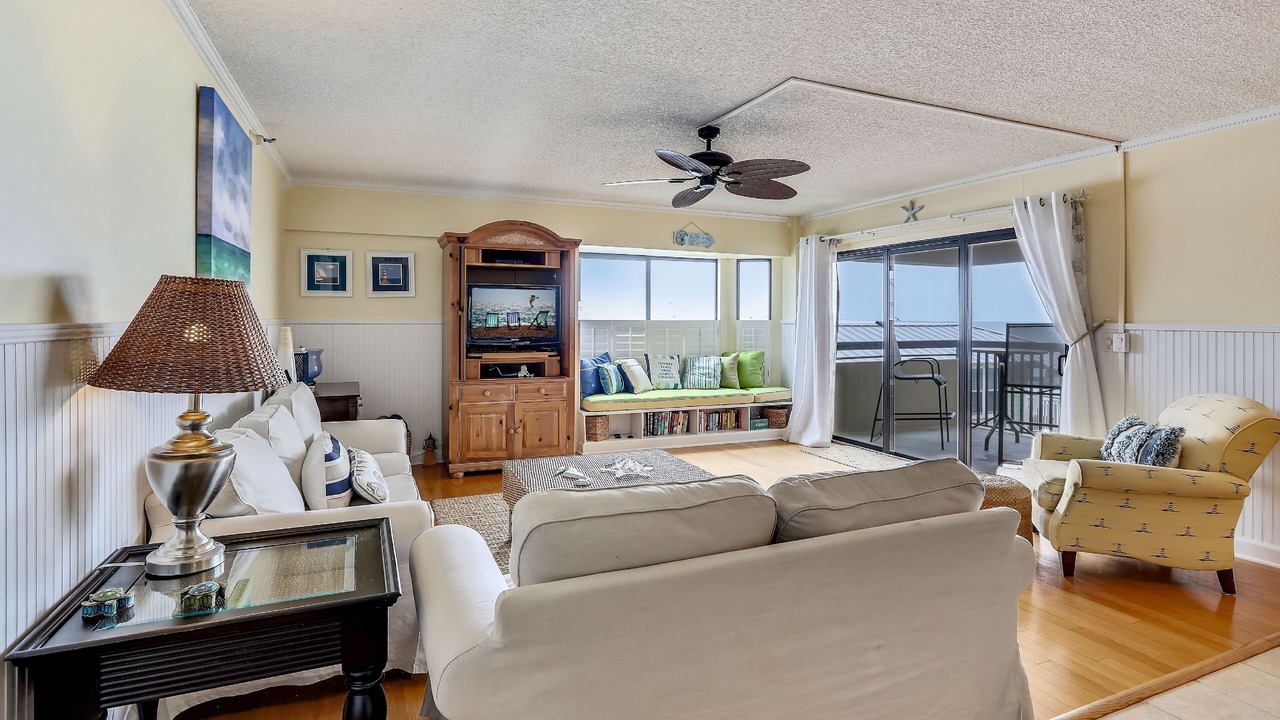 Photo of Livingroom in Indian Rocks Beach