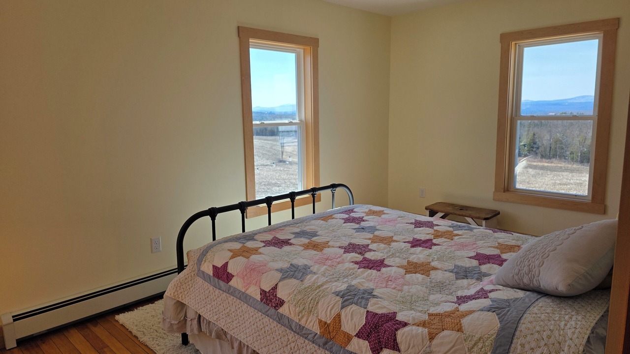 Photo of Bedroom in Glover