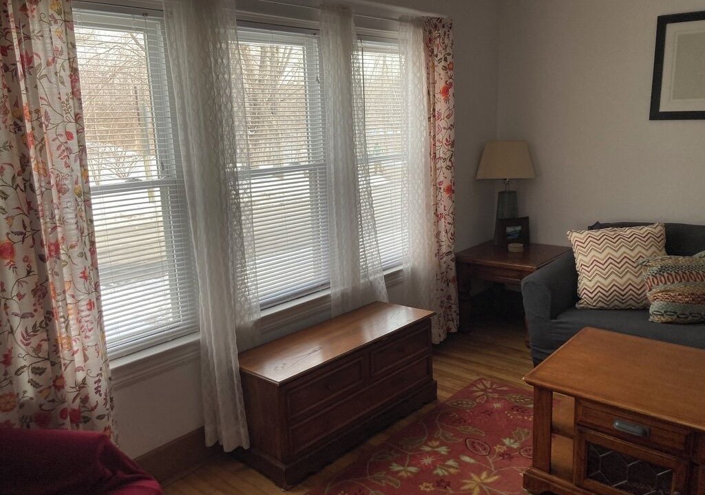 Photo of Livingroom in Orono