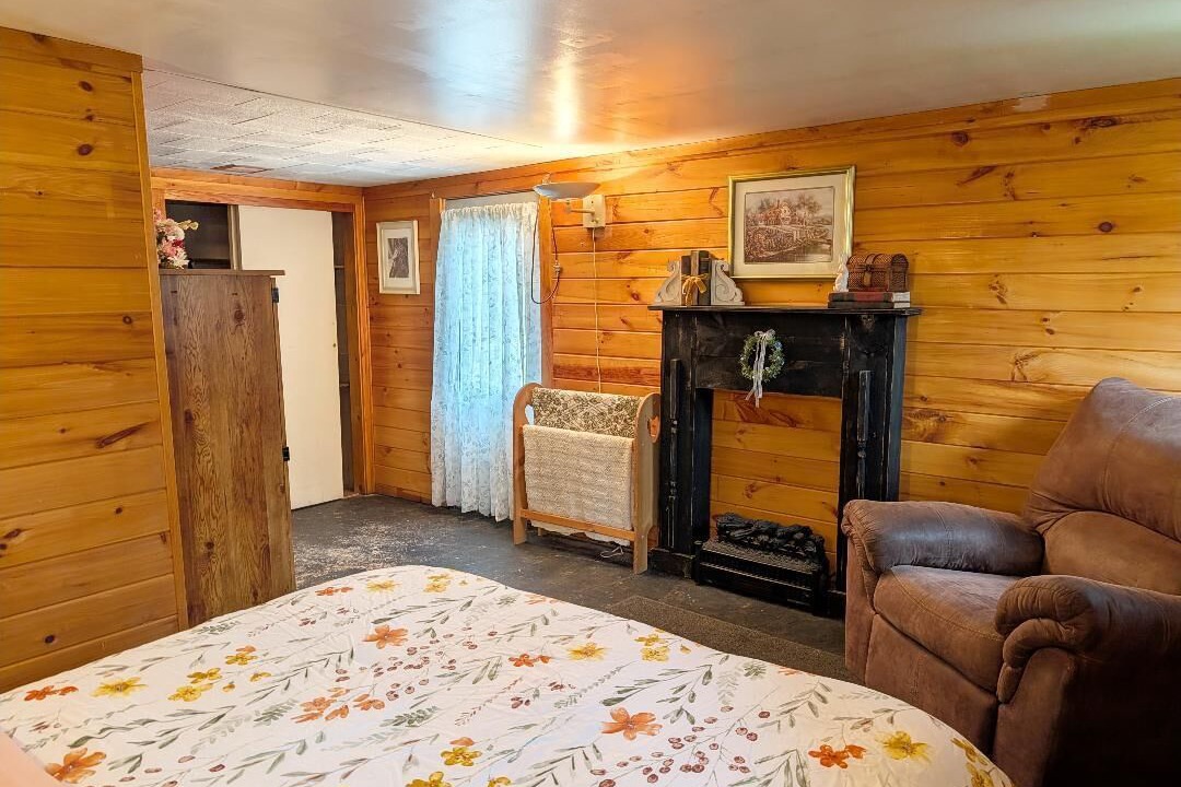 Photo of Bedroom in Brownville