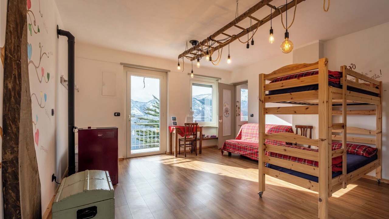 Photo of Bedroom in Pessinetto