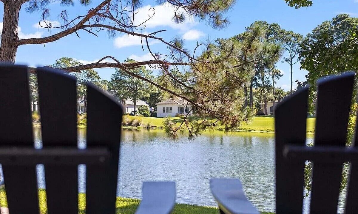 Photo of Outdoor in Laurel Grove