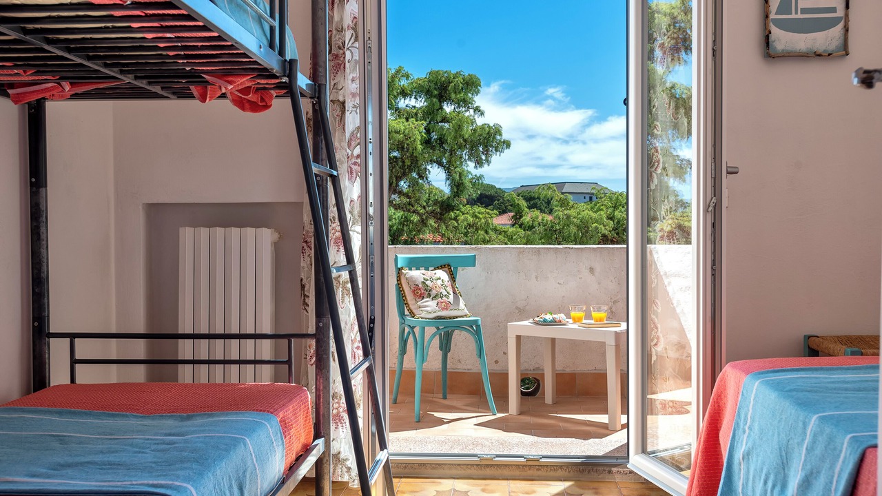 Photo of Bedroom in Eden Beach
