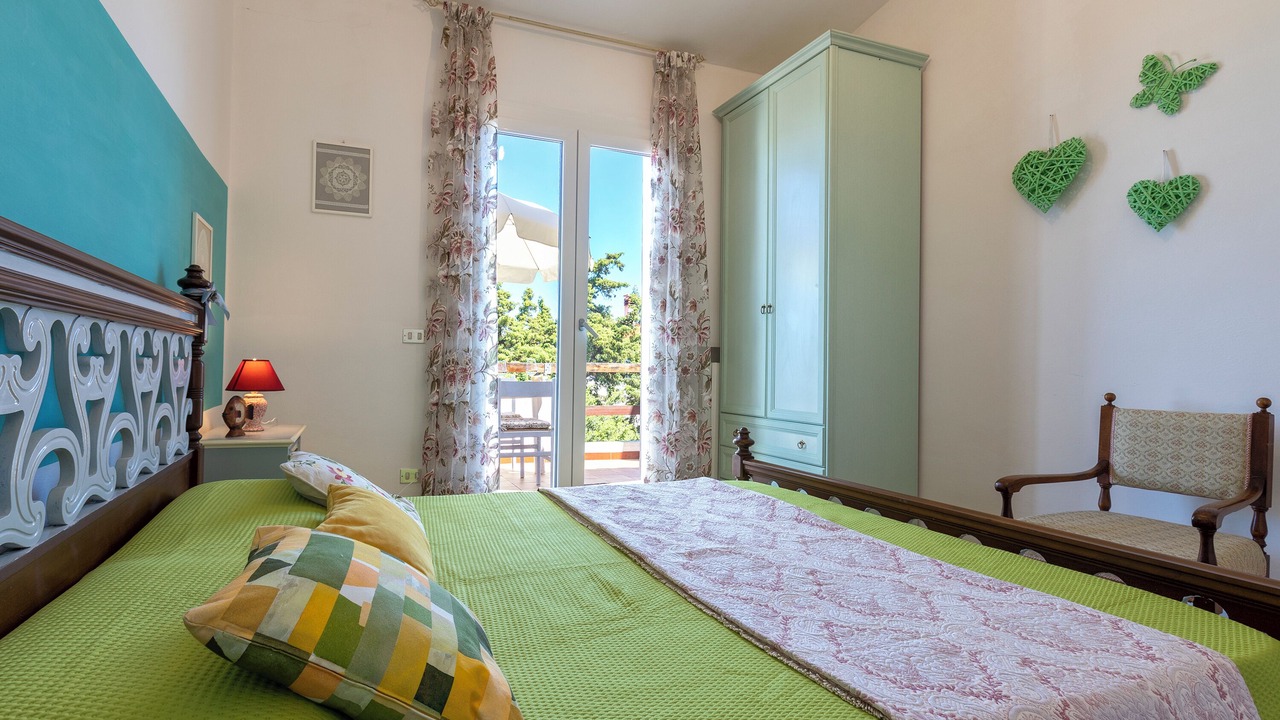 Photo of Bedroom in Eden Beach