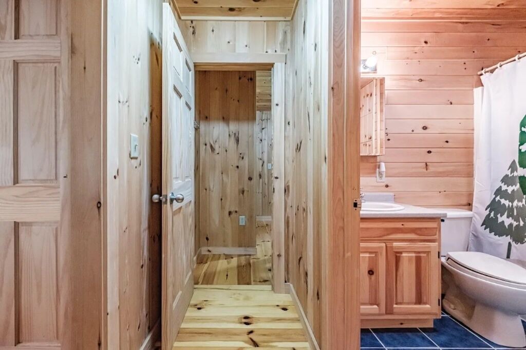 Photo of Bathroom in Hanover