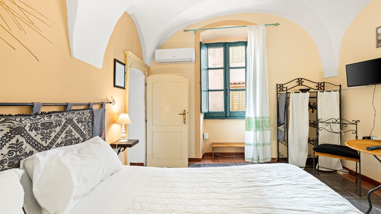 Photo of Bedroom in Bosa Historic Centre