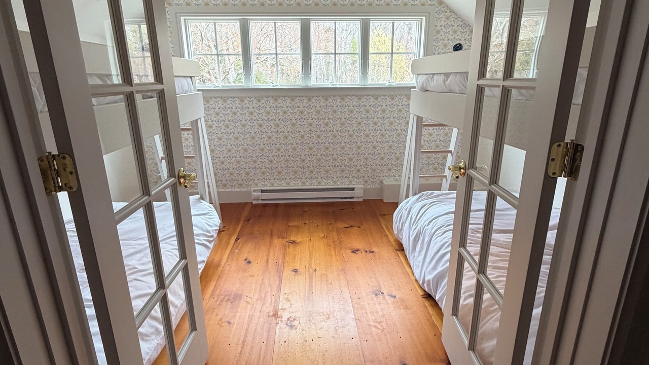 Photo of Bedroom in Cape Neddick