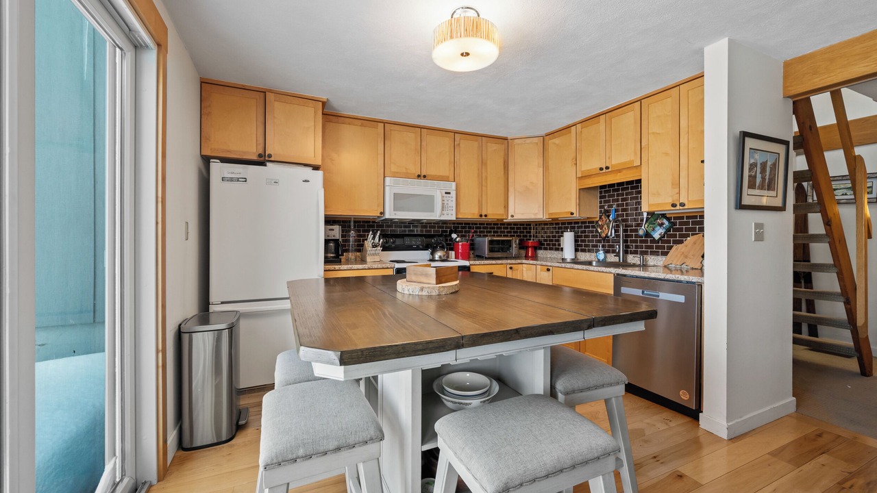 Photo of Kitchen in Rangeley