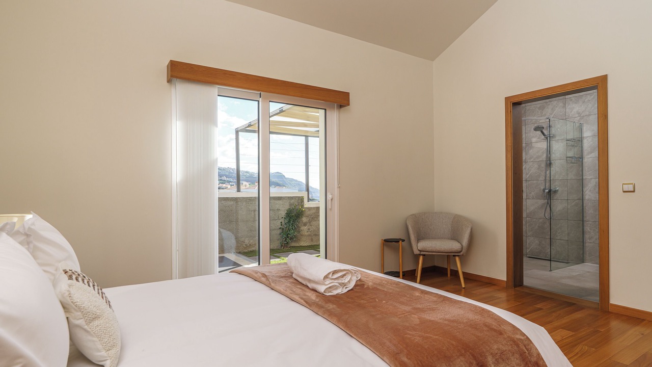 Photo of Bedroom in Estreito da Calheta