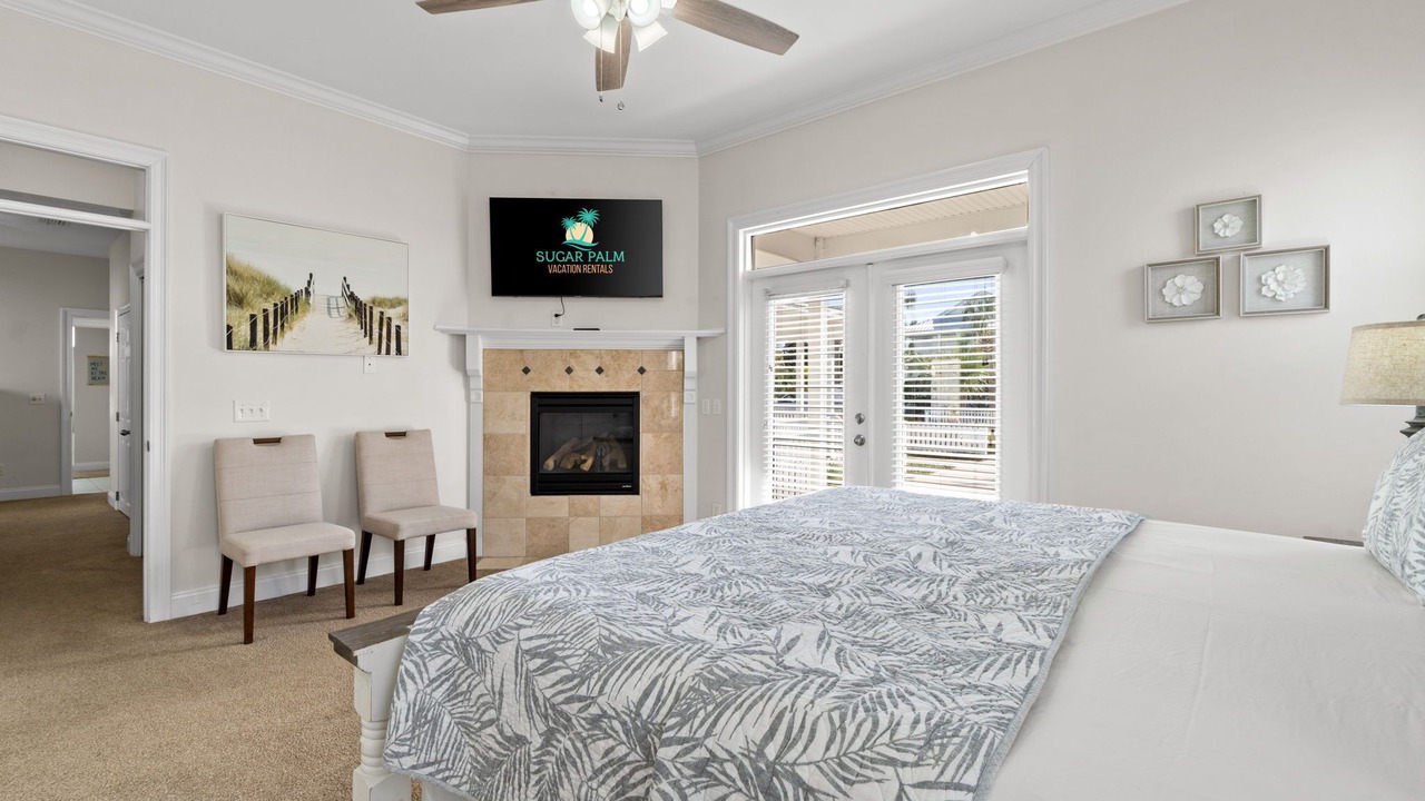 Photo of Livingroom in Clipper Cove
