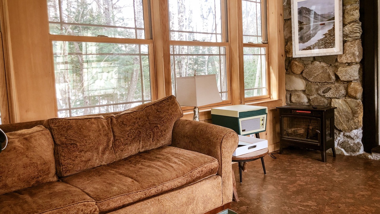 Photo of Livingroom in Rumford Center