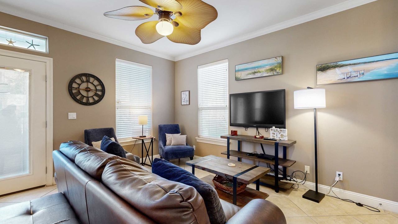 Photo of Livingroom in Villages of Crystal Beach