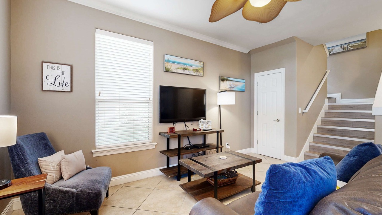 Photo of Livingroom in Villages of Crystal Beach