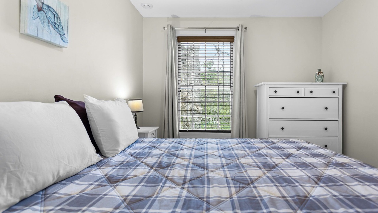 Photo of Bedroom in Salsbury Cove